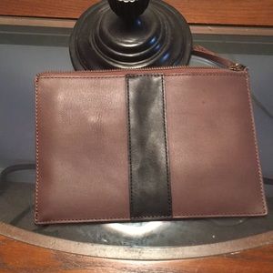 Madewell The Leather Pouch Clutch